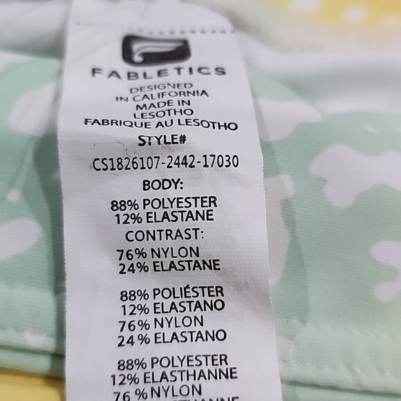 Fabletics Salar Capri Yellow Green Leggings Small Cropped Activewear Athleisure - Picture 5 of 6